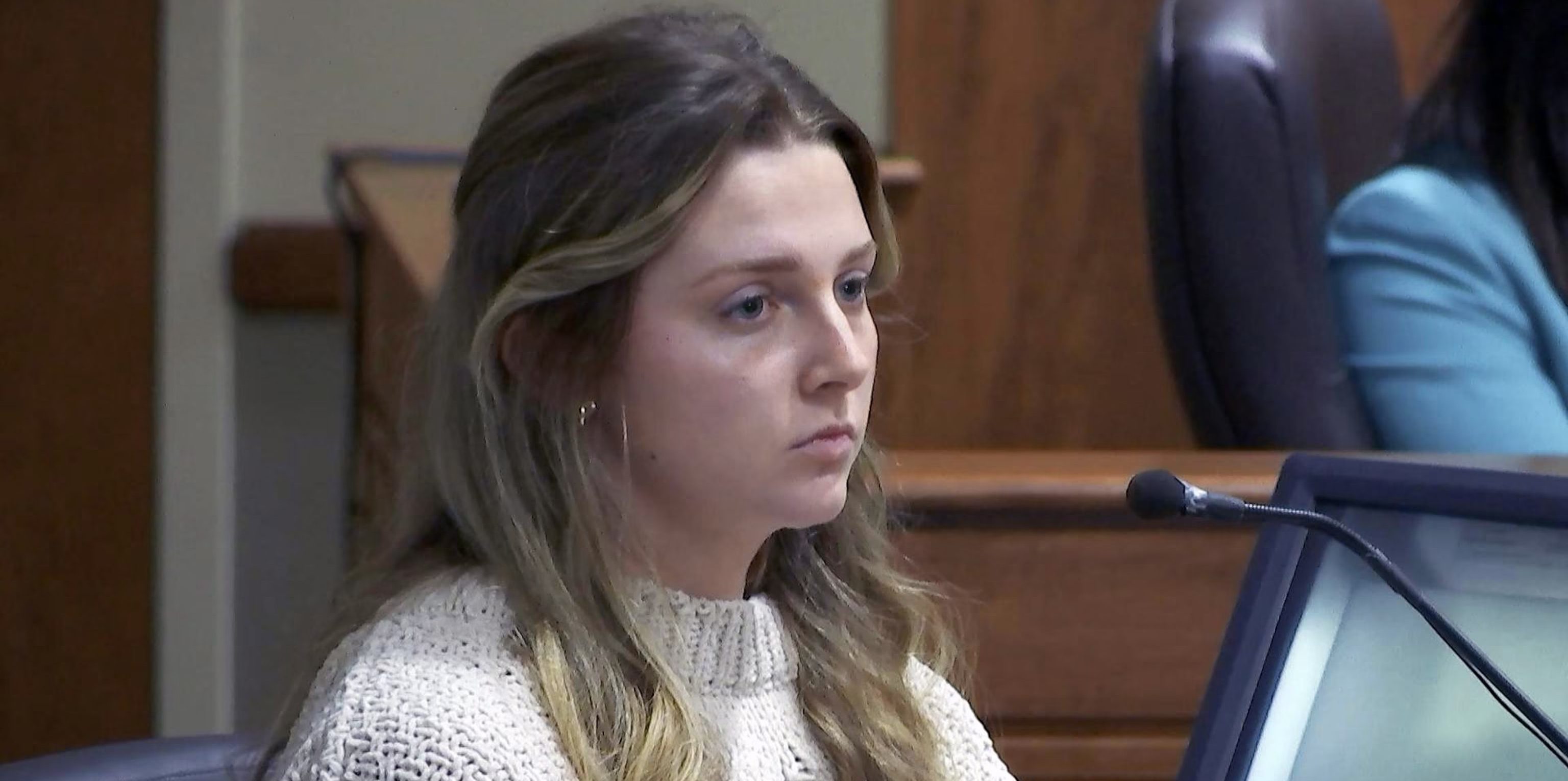 How many Natalie Cochran children does she have? Learn all the details about her family size.